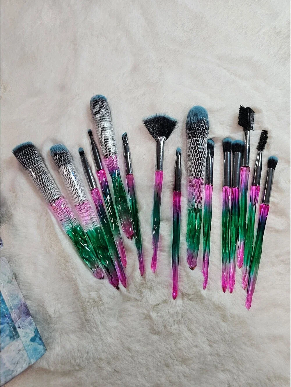NIB makeup brushes